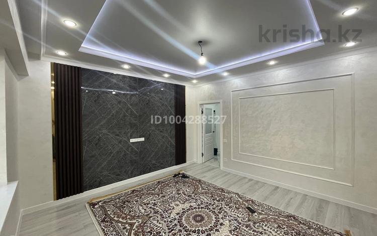1-бөлмелі пәтер · 42 м² · 1/9 қабат, мкр Нурсая, Елорда, бағасы: 23 млн ₸ в Атырау — фото 2