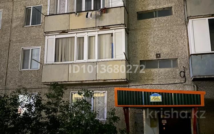 2-комнатная квартира · 54 м² · 2/5 этаж, Юность 51 за 150 000 ₸ в Семее — фото 2