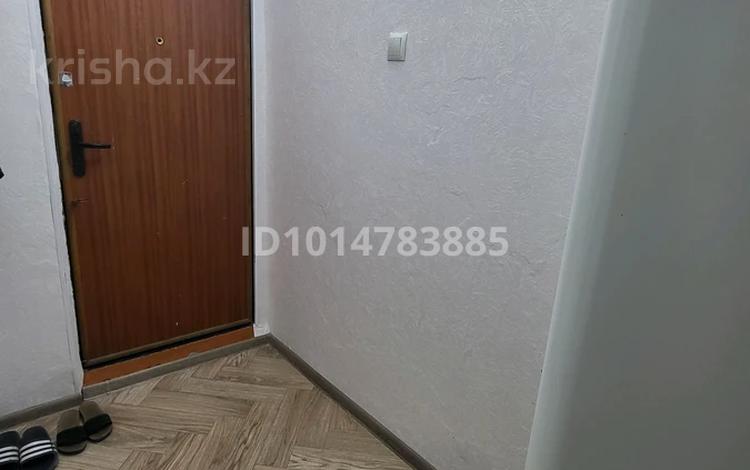 2-бөлмелі пәтер · 42 м² · 4/5 қабат, Талас ш/а 12 — Школы 40, магазин Корзинка, бағасы: 120 000 ₸ в Таразе, мкр Талас — фото 2