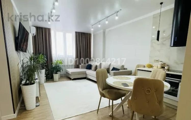 3-бөлмелі пәтер · 70 м² · 12/12 қабат, Азильхан Нуршаихов, 6/1 6/1, бағасы: 45 млн ₸ в Астане, Нура р-н — фото 2