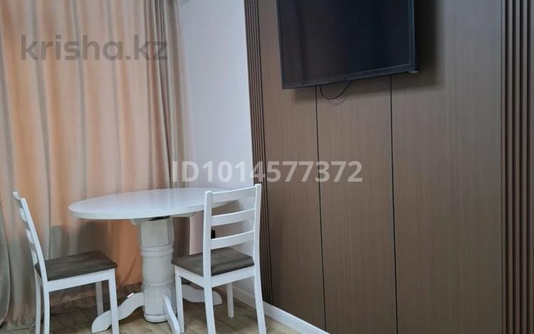 1-комнатная квартира · 36 м² · 3/9 этаж, мкр Шугыла 340/46 к5 за 230 000 ₸ в Алматы, Наурызбайский р-н — фото 2