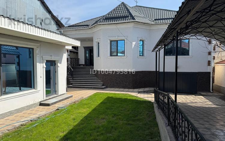 Отдельный дом · 6 комнат · 170 м² · 6 сот., мкр 112 квартал 47а за 60 млн ₸ в Шымкенте, Туран р-н — фото 2