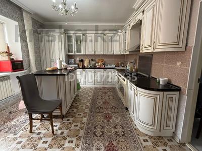 Жеке үй · 6 бөлме · 263.2 м² · 10 жүзд., Батырлар 27, бағасы: 65 млн ₸ в Кызылжар