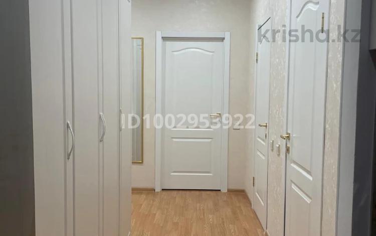 2-бөлмелі пәтер · 67.8 м² · 3/9 қабат, Улы Дала, бағасы: 40 млн ₸ в Астане, Есильский р-н — фото 2