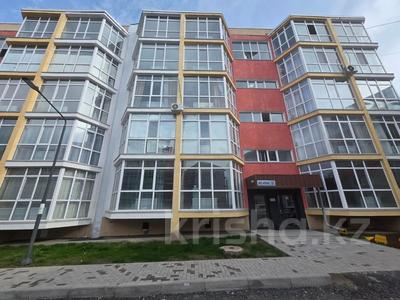 2-бөлмелі пәтер · 62 м² · 1/5 қабат, Абылай хана 2/5 — SDU Университет, бағасы: 18.5 млн ₸ в Каскелене