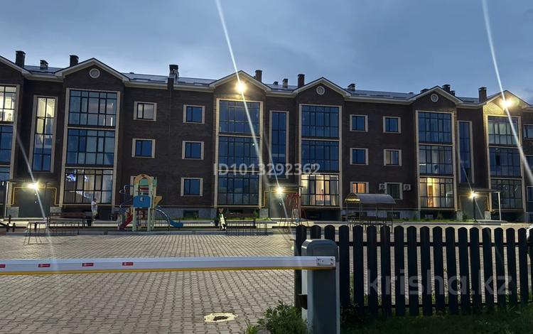 4-комнатная квартира · 145 м² · 1/3 этаж, мкр Старый Аэропорт, мкр Старый Аэропорт,Бисен Жумагалиева 55 за 58 млн ₸ в Уральске — фото 2
