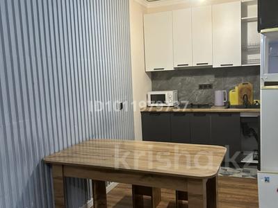 2-комнатная квартира · 52 м² · 2/5 этаж, ул. Хаби Халиуллина за 300 000 ₸ в Алматы, Медеуский р-н