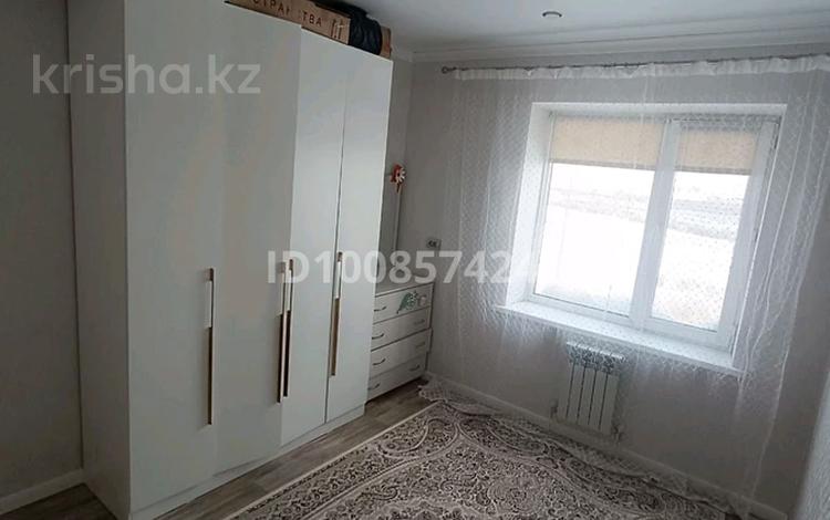 2-комнатная квартира · 45.5 м² · 3/3 этаж, мкр Уркер, ул. Актамберды — Магазин Жанайым за 25 млн ₸ в Астане, Нура р-н — фото 2