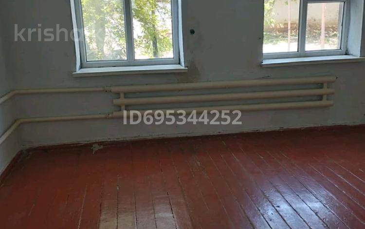 2-бөлмелі пәтер · 80 м², мкр Кок сай 2 учдойстрой кв2 — Гидролизный завод, бағасы: 6 млн ₸ в Шымкенте, Енбекшинский р-н — фото 2