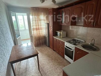 3-бөлмелі пәтер · 52 м² · 4/5 қабат, Самал 21, бағасы: 150 000 ₸ в Талдыкоргане, мкр Самал