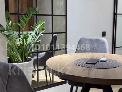2-бөлмелі пәтер · 57.7 м² · 1/5 қабат, 11-й микрорайон, 11-й микрорайон Алимбетова 197, бағасы: 29.8 млн ₸ в Шымкенте, Енбекшинский р-н