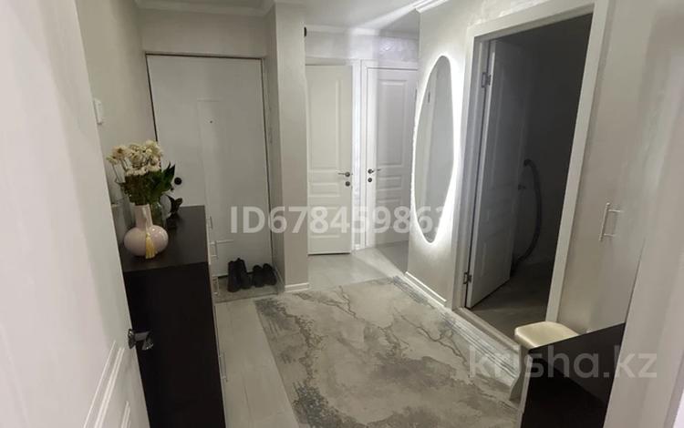 4-бөлмелі пәтер · 64 м² · 4/5 қабат, Ердена 187, бағасы: 18 млн ₸ в Сатпаев — фото 15