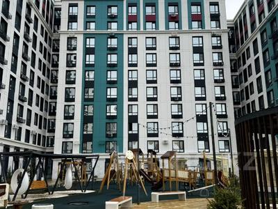 4-бөлмелі пәтер · 160 м² · 4/9 қабат, Алтын орда ш/а., бағасы: 75 млн ₸ в Актобе, мкр. Алтын орда