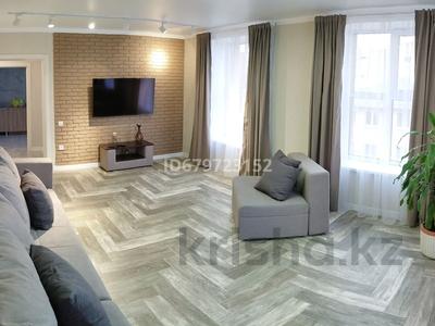 2-бөлмелі пәтер · 86 м² · 3/10 қабат, Жеңіс ш/а 11, бағасы: 320 000 ₸ в Уральске, мкр Женис