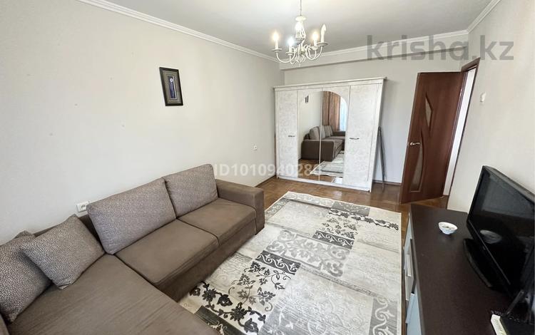 1-комнатная квартира · 45 м² · 5/8 этаж, Гагарина 100 за 260 000 ₸ в Алматы, Алмалинский р-н — фото 2