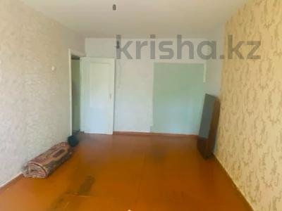 1-бөлмелі пәтер · 30.4 м² · 1/5 қабат, 15-шағынаудан, бағасы: 5.8 млн ₸ в Караганде, Алихана Бокейханова р-н