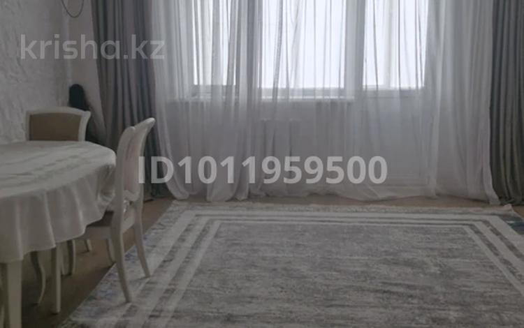 3-комнатная квартира · 85 м² · 2/5 этаж, Просп. Мухтара Ауэзова 48 за 250 000 ₸ в Атырау, мкр Авангард-2 — фото 4