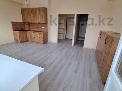 Продажа квартир в Акмолинской обл.: 1-комнатная квартира · 37.7 м² · 2/2 этаж, Абая 8к за 17.9 млн 〒 1-комнатная квартира · 37.7 м² · 2/2 этаж, Абая 8к за 17.9 млн 〒 в Бурабае