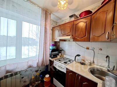 2-комнатная квартира · 44.8 м² · 3/5 этаж, Майкудук, Майкудук, 15й микрорайон 22 за 10.6 млн ₸ в Караганде, Алихана Бокейханова р-н