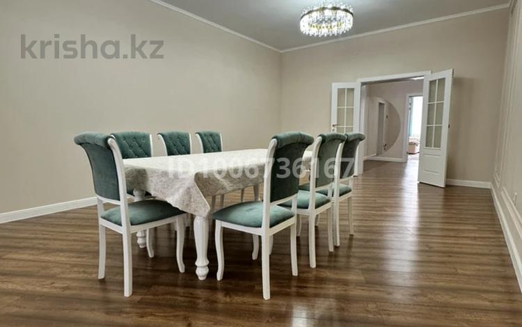 3-бөлмелі пәтер · 120 м² · 9/10 қабат, Санкибай батыра 40в, бағасы: 65 млн ₸ в Актобе — фото 2