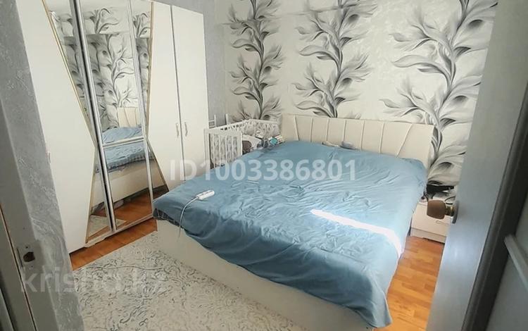 3-бөлмелі пәтер · 57 м² · 5/5 қабат, Ауезова, бағасы: 17 млн ₸ в Атырау, мкр Жилгородок — фото 2