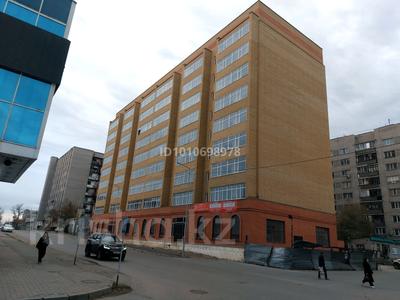 4-бөлмелі пәтер · 104 м² · 5/9 қабат, Найманбаева 189А, бағасы: 50 млн ₸ в Семее
