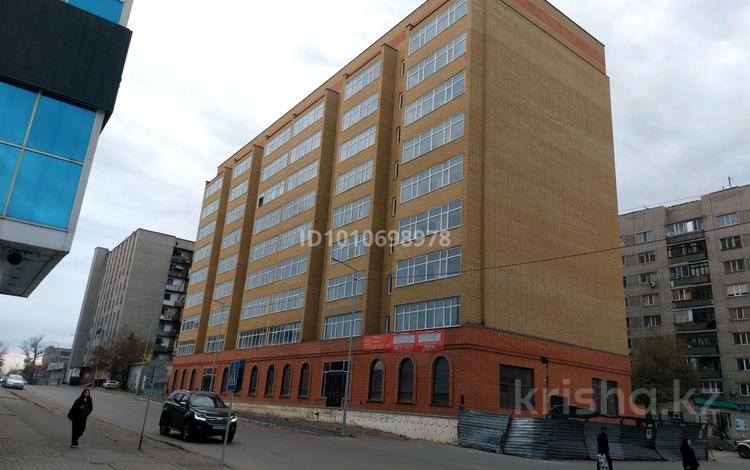4-бөлмелі пәтер · 104 м² · 5/9 қабат, Найманбаева 189А, бағасы: 50 млн ₸ в Семее — фото 2