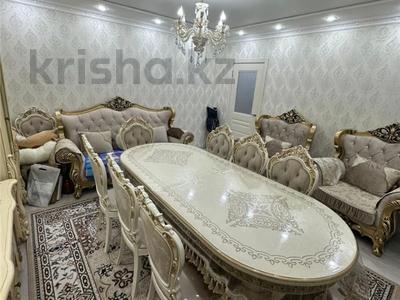 3-комнатная квартира · 65 м² · 4/5 этаж, пр. Шахтеров за 30 млн 〒 в Караганде