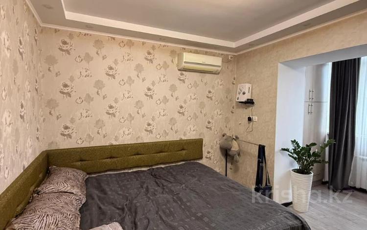 2-бөлмелі пәтер · 60 м² · 5/5 қабат, Макатаева 16, бағасы: 51 млн ₸ в Алматы, Медеуский р-н — фото 3