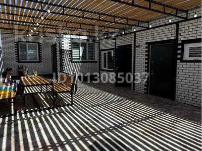 Дом · 3 комнаты · 100 м², Золотое солнышко — Домик у моря за 100 000 ₸ в Актау