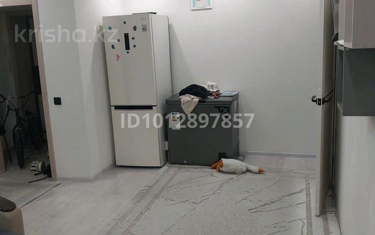 2-бөлмелі пәтер · 41 м² · 1/3 қабат, 1-й микрорайон, Кочубея 6, бағасы: 20 млн ₸ в Костанае — фото 2