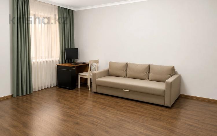2-бөлмелі пәтер · 85 м² · 3/23 қабат, Кабанбай батыра 87, бағасы: 550 000 ₸ в Алматы, Алмалинский р-н — фото 2