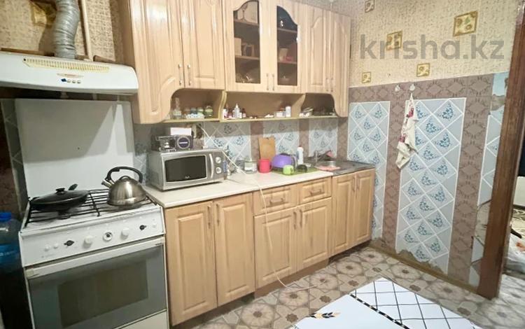 2-комнатная квартира · 54 м² · 4/5 этаж, Мендешева за 13.5 млн ₸ в Уральске — фото 2