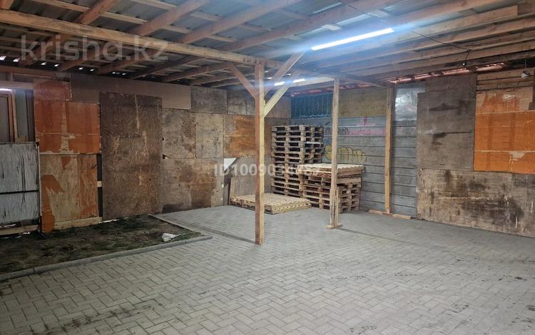 Гараж · 110 м² · Зубарева 40 — Рынок Ялян Байсат Батыр 300 метров за 300 000 〒 в Алматы, Жетысуский р-н — фото 2