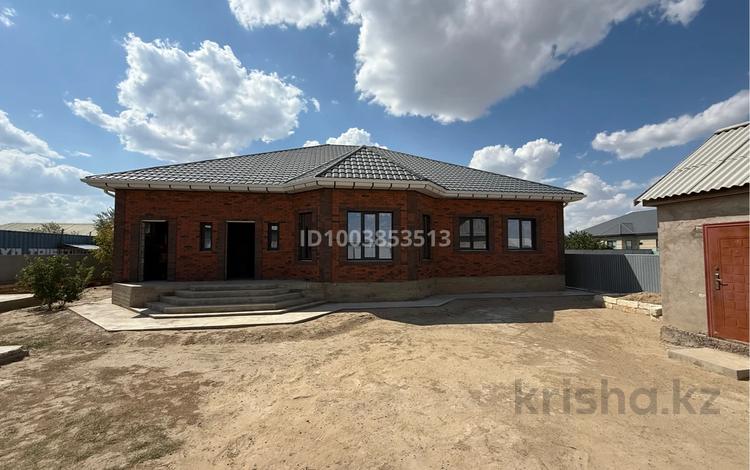 Отдельный дом · 4 комнаты · 120 м² · 10 сот., пгт Балыкши, Жаңаталап, Жаңақұрылыс 54 — Дамба, Жаңаталап за 35 млн ₸ в Атырау — фото 2