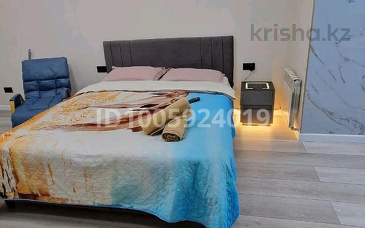 1-комнатная квартира · 33 м² · 1/10 этаж, мкр Юго-Восток, Букетова 3/4 за 13 000 ₸ в Караганде, Казыбек би р-н — фото 10