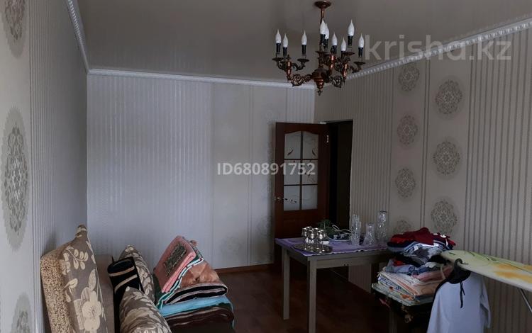 4-бөлмелі пәтер · 80 м² · 2/3 қабат, Ул.Казахстанская 37, бағасы: 17.5 млн ₸ в Текели — фото 2