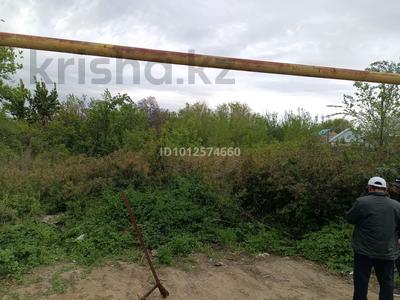 Участок · 19 соток, мкр Айгуль, Березовая 89 — Вдоль улицы им. Шолохова,в районе Айгуль. СО Локомотив за 9.8 млн ₸ в Уральске