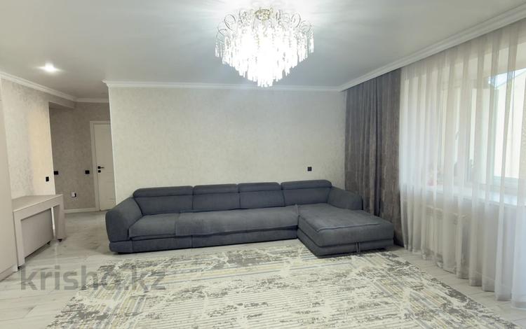 3-бөлмелі пәтер · 82.5 м² · 3/5 қабат, Юност 1 — Селевина, бағасы: 42 млн ₸ в Семее — фото 4