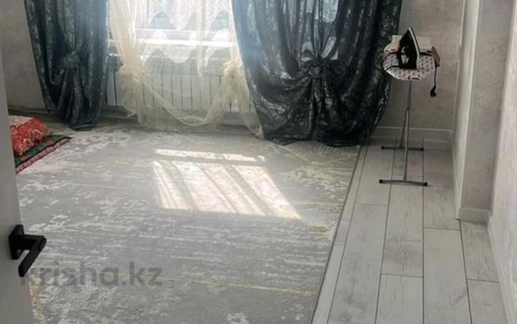 1-комнатная квартира · 40 м² · 9/9 этаж, Толеметова 106/3 за 130 000 ₸ в Шымкенте, Абайский р-н — фото 2
