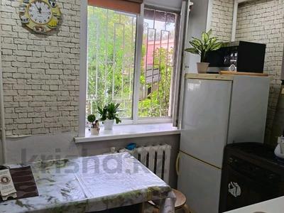 2-бөлмелі пәтер · 40.4 м² · 1/5 қабат, Карбышева, бағасы: 11.9 млн ₸ в Уральске