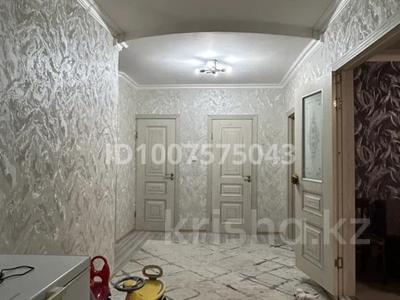 Отдельный дом · 4 комнаты · 280 м² · 6 сот., Карменова за 35 млн 〒 в Семее