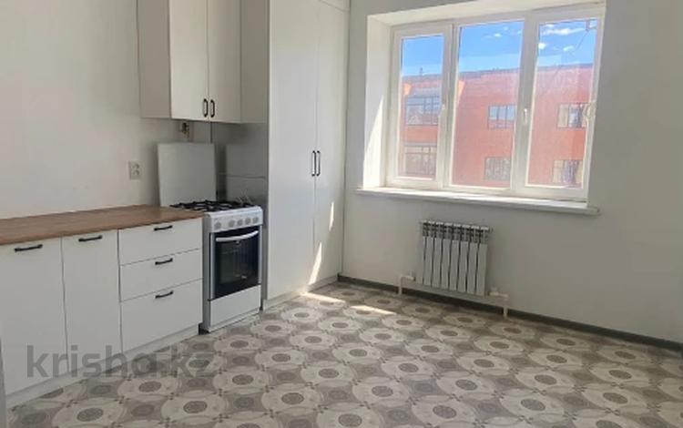 1-комнатная квартира · 41.4 м² · 4/5 этаж, мкр. Алтын орда 41г за 15.7 млн ₸ в Актобе — фото 2