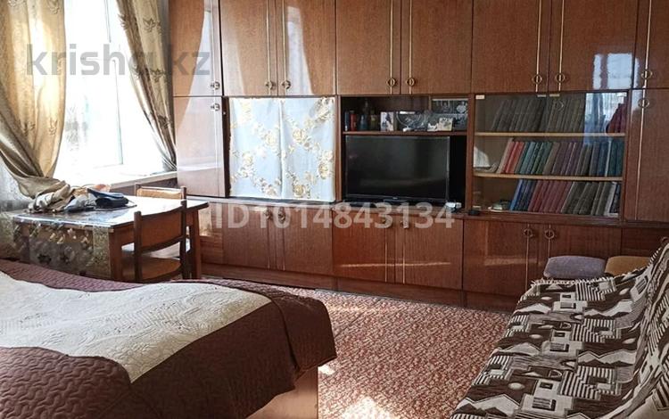 4-бөлмелі пәтер · 98.9 м², Шегебая Узакбаева 70 кв.1, бағасы: 17 млн ₸ в Акколе — фото 2