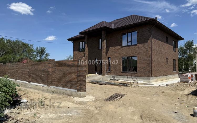 Отдельный дом · 7 комнат · 380 м² · 10 сот., Носикова 3 за 220 млн 〒 в Усть-Каменогорске, Ульбинский — фото 2