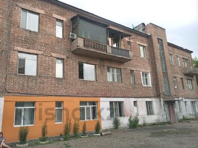 2-бөлмелі пәтер · 44 м² · 2/5 қабат, Баян Байгожин 7 — Мясокомбинат, бағасы: 11.5 млн ₸ в Семее