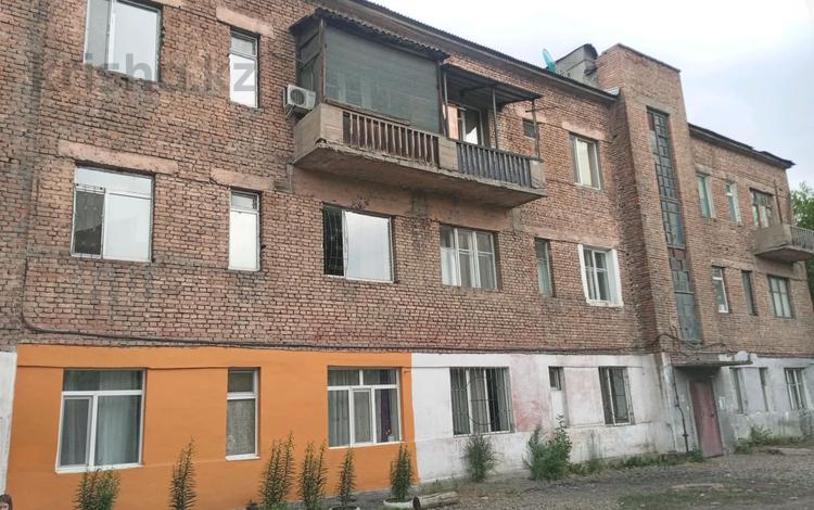 2-бөлмелі пәтер · 44 м² · 2/5 қабат, Баян Байгожин 7 — Мясокомбинат, бағасы: 11.5 млн ₸ в Семее — фото 20