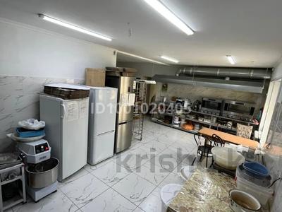 Магазины и бутики, общепит, медцентры и аптеки · 237.4 м² за 830 900 ₸ в Павлодаре