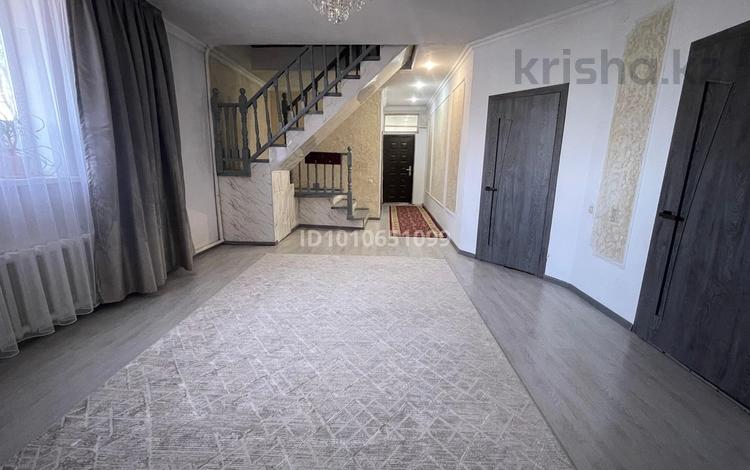 Жеке үй · 9 бөлме · 216 м² · 8 жүзд., Альфараби 50 — С. Узынагаш, бағасы: 27 млн ₸ в Жанакурылыс — фото 2