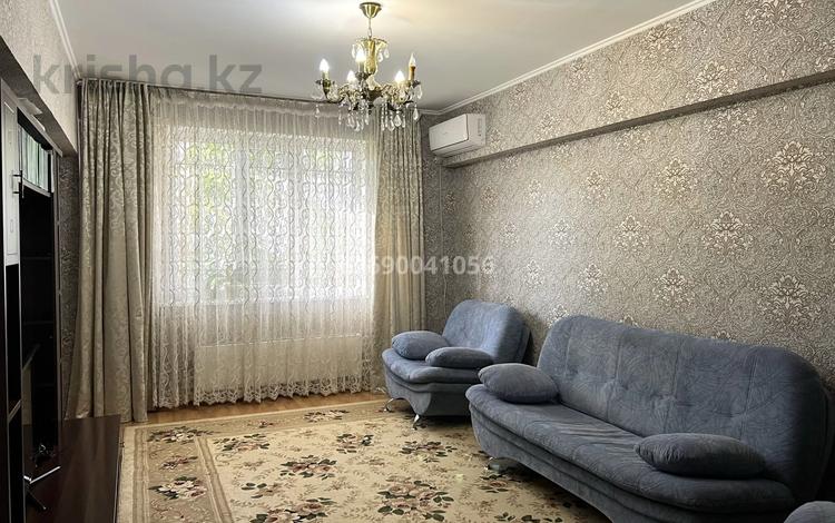 3-бөлмелі пәтер · 81 м² · 1/6 қабат, мкр Жетысу-1 44 — Абая-Момышулы, бағасы: 60 млн ₸ в Алматы, Ауэзовский р-н — фото 2